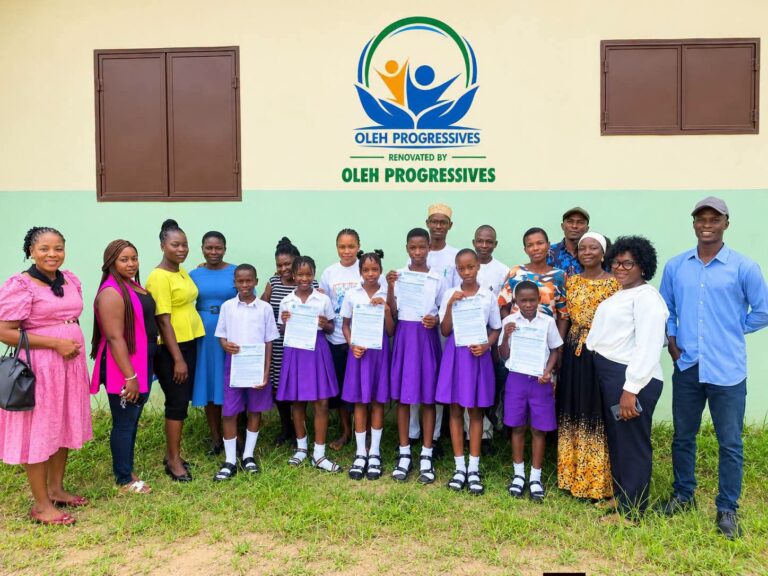 OPMA Awards Secondary School Scholarships to Six Oleh Pupils